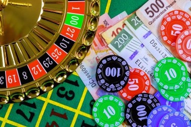Dream Catcher live wheel spinning with dealer visible